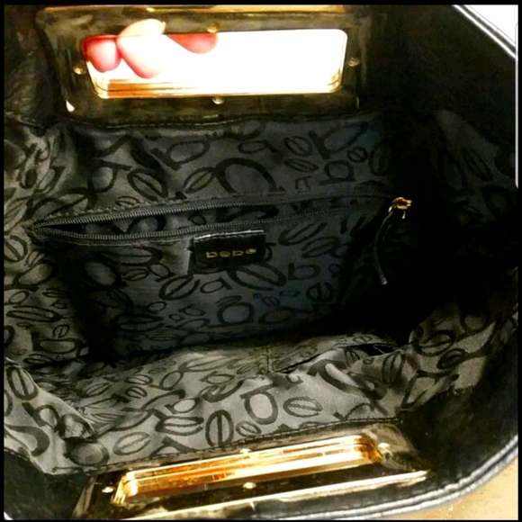 Bebe Print Fold Over Clutch - Picture 4 of 4